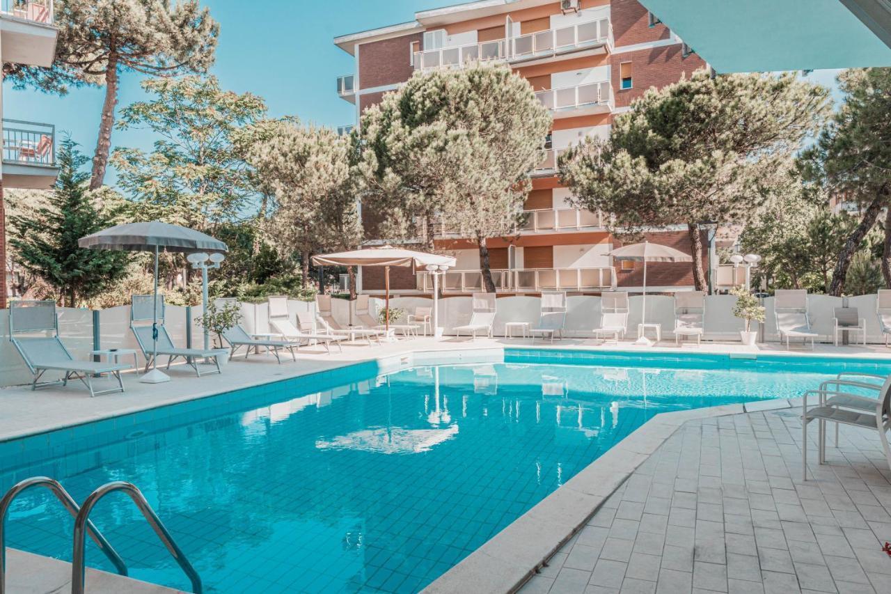 Hotel San Giorgio Milano Marittima Buitenkant foto