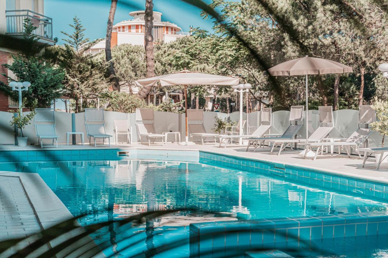 Hotel San Giorgio Milano Marittima Buitenkant foto