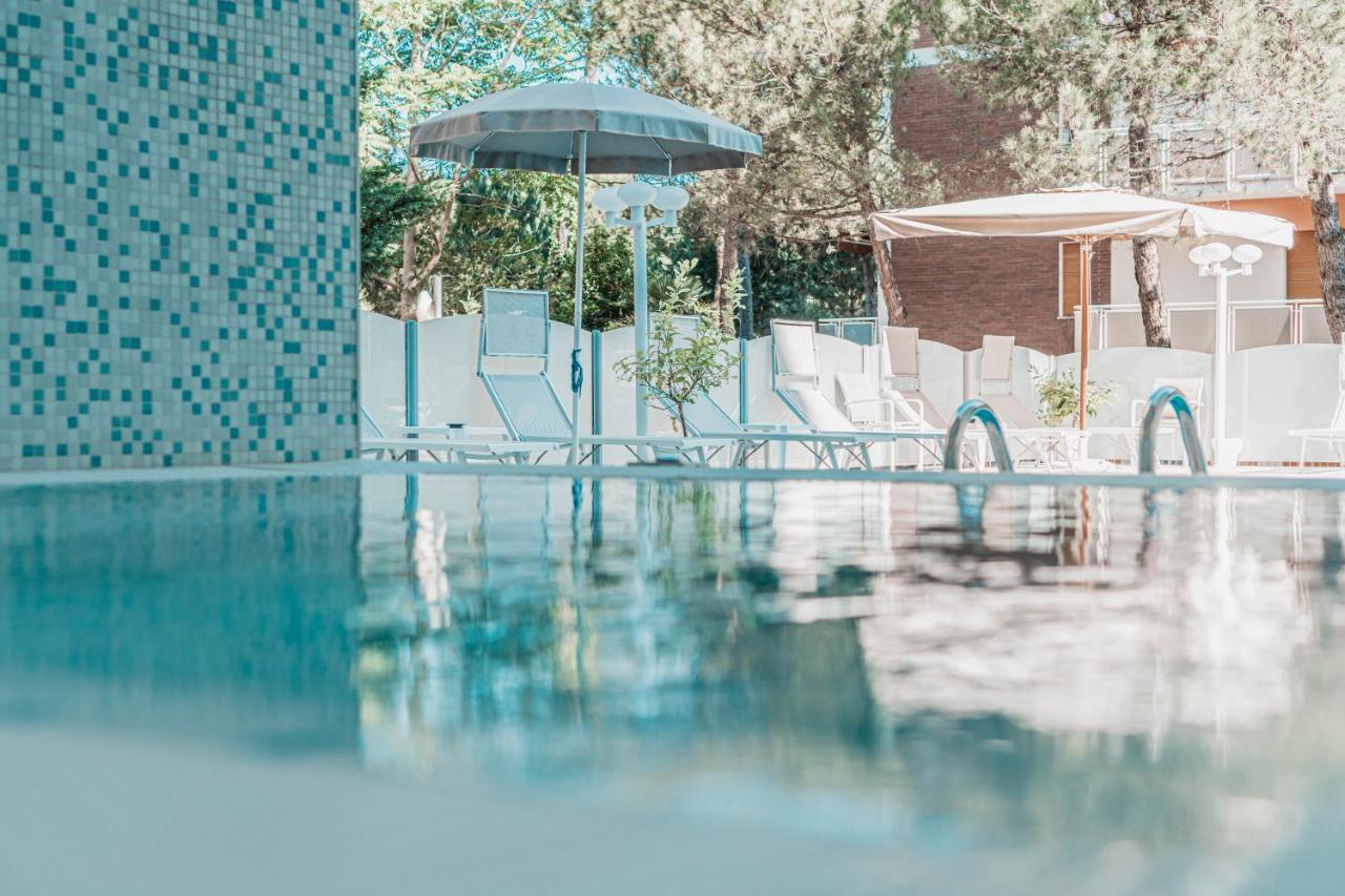 Hotel San Giorgio Milano Marittima Buitenkant foto