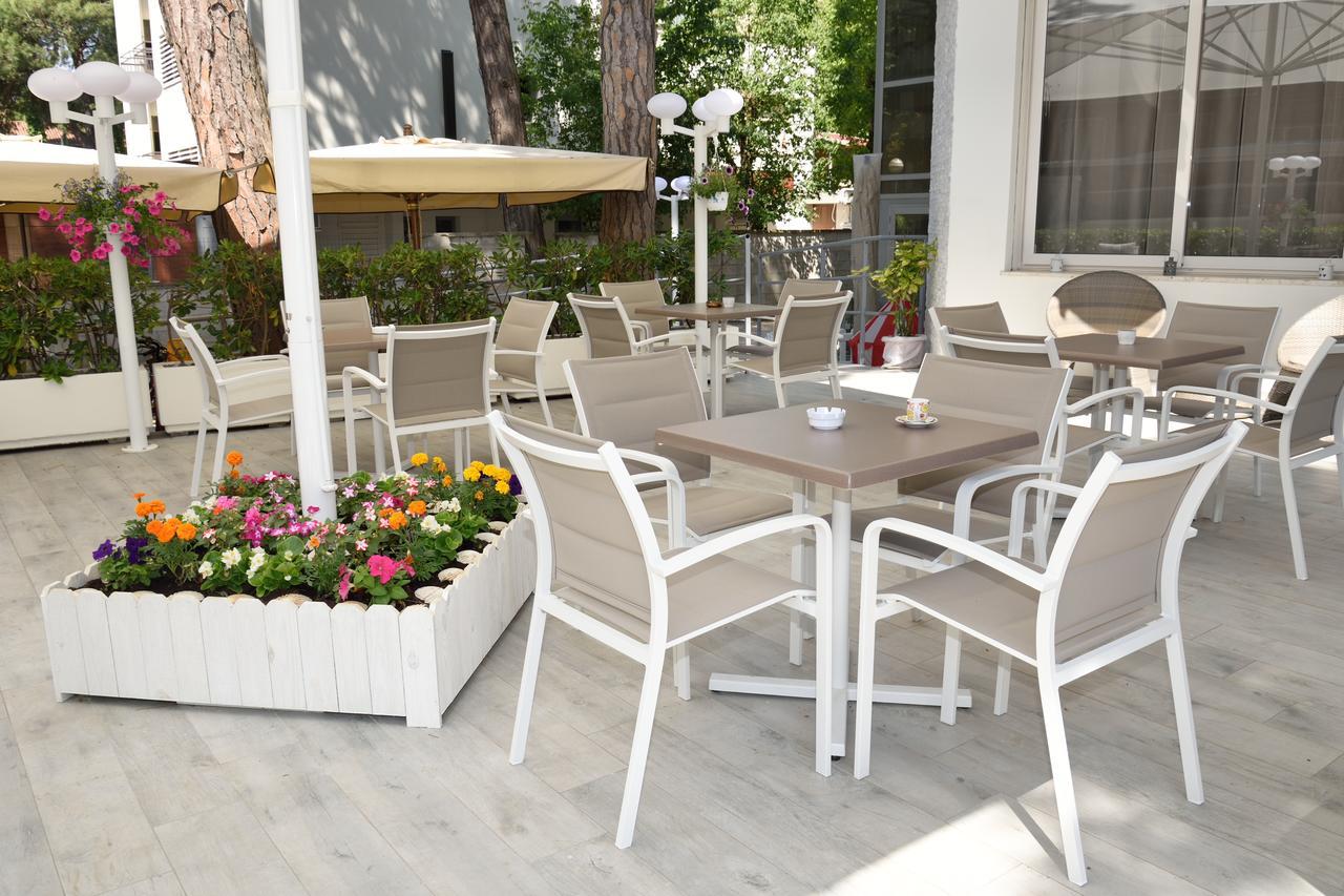 Hotel San Giorgio Milano Marittima Buitenkant foto