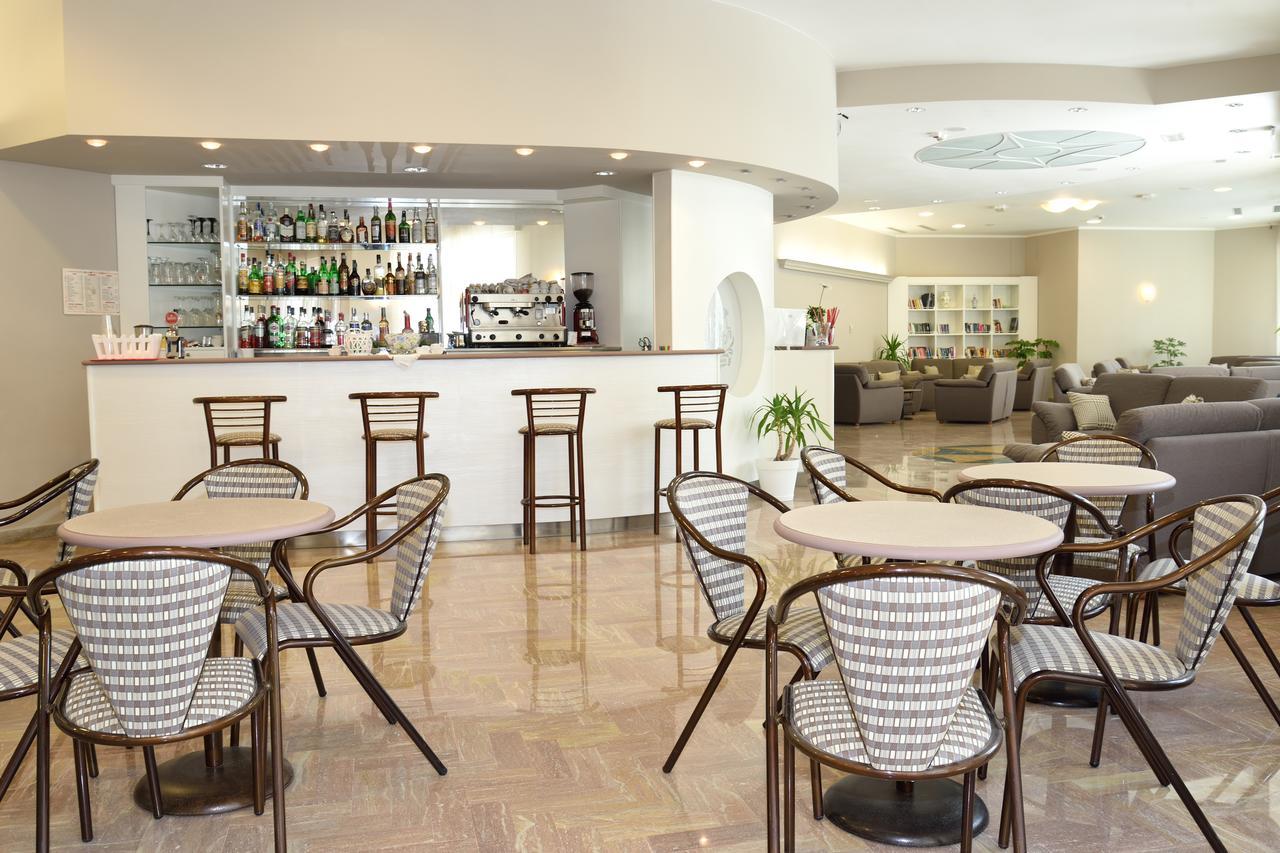 Hotel San Giorgio Milano Marittima Buitenkant foto