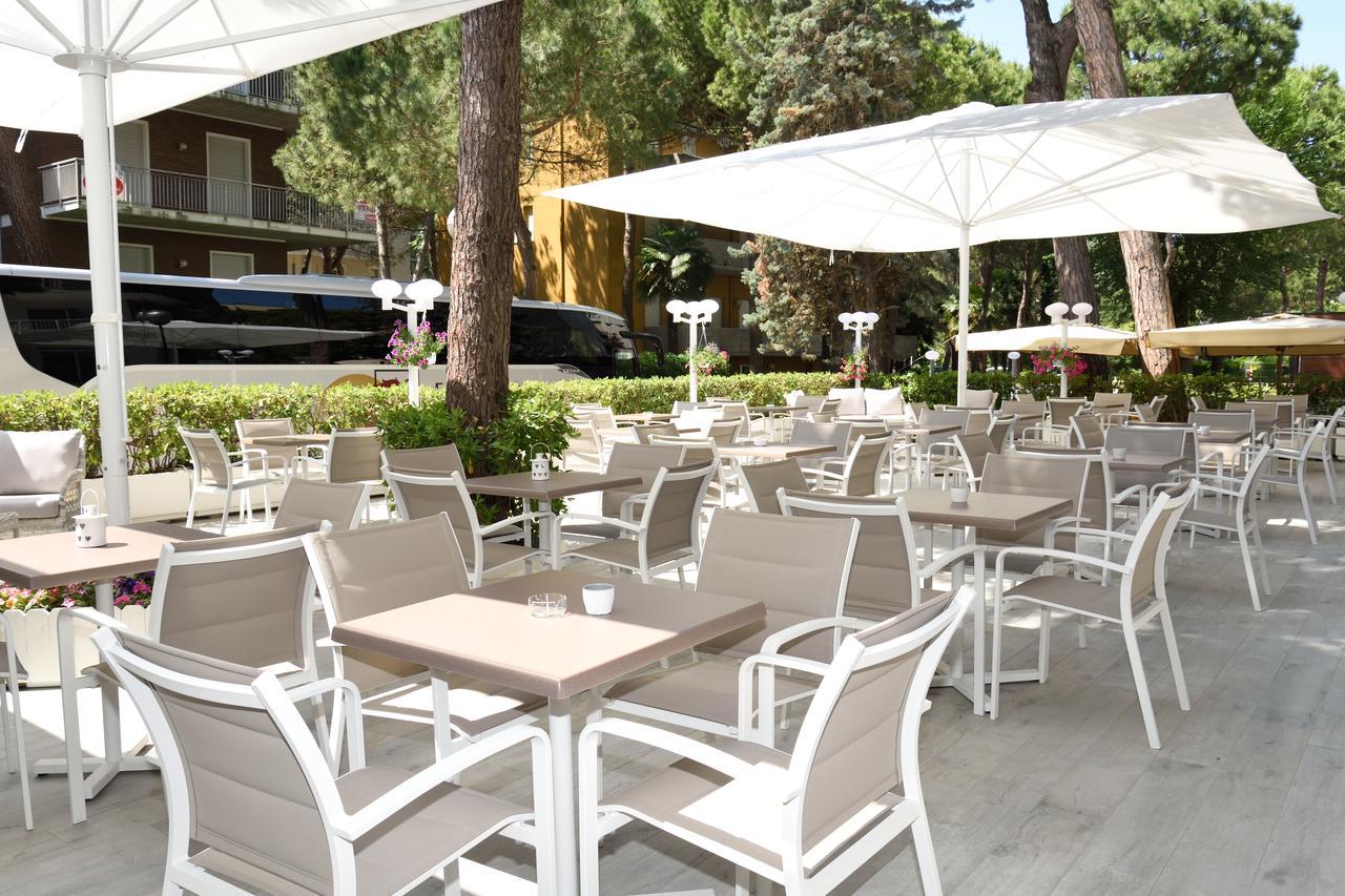 Hotel San Giorgio Milano Marittima Buitenkant foto